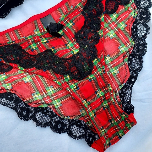 Adore Me Women's Bra and Panty Christmas Plaid Set - Picture 2 of 11